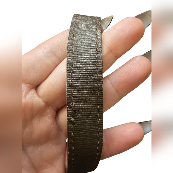 Burberrys Vintage Haymarket Check Canvas Crossbody w/ COA - Picture 6 of 11